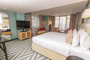 The Relais Cooden Beach