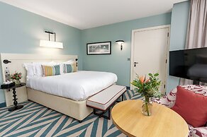 The Relais Cooden Beach