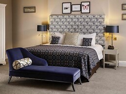 Mercure Gloucester Bowden Hall Hotel