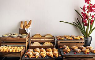 The Queen's Gate Hotel