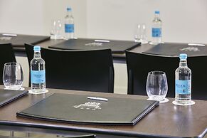 The Queen's Gate Hotel