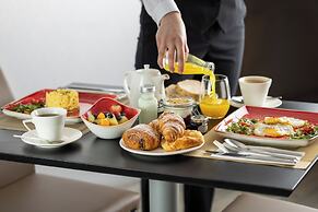 The Queen's Gate Hotel