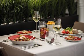 The Queen's Gate Hotel