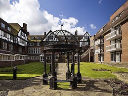 Mercure Leeds Parkway Hotel