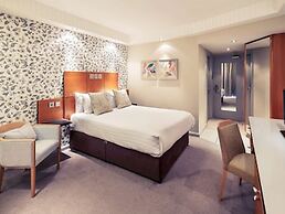 Mercure Leeds Parkway Hotel