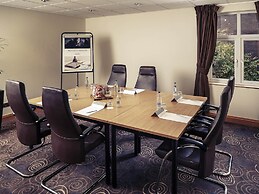 Mercure Leeds Parkway Hotel