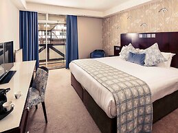 Mercure Leeds Parkway Hotel