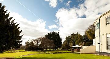 Mercure Chester Abbots Well Hotel