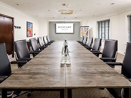 Mercure Chester Abbots Well Hotel