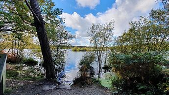 Mercure Chester Abbots Well Hotel