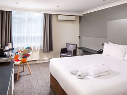 Mercure Chester Abbots Well Hotel