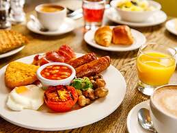 Mercure Chester Abbots Well Hotel