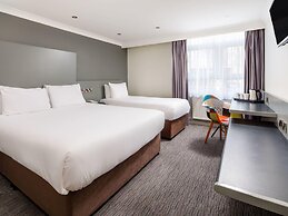 Mercure Chester Abbots Well Hotel