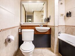 Mercure Chester Abbots Well Hotel