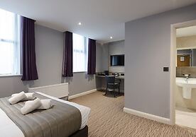 The Hog's Back Hotel & Spa Farnham