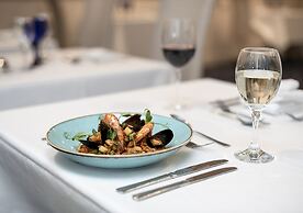 The Hog's Back Hotel & Spa Farnham