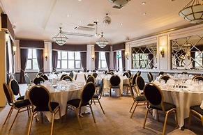 The Hog's Back Hotel & Spa Farnham