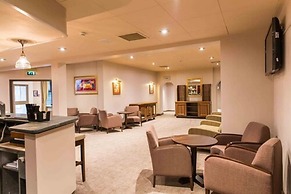 The Hog's Back Hotel & Spa Farnham