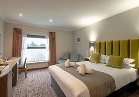 The Hog's Back Hotel & Spa Farnham