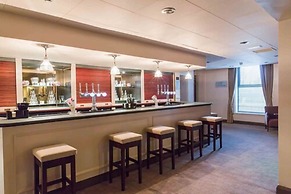 The Hog's Back Hotel & Spa Farnham