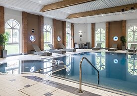 The Hog's Back Hotel & Spa Farnham