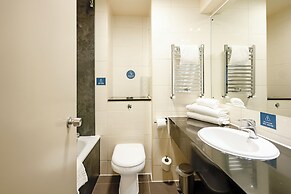 Gloucester Robinswood Hotel by Sunday