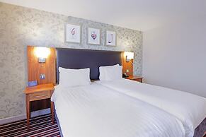 Gloucester Robinswood Hotel by Sunday