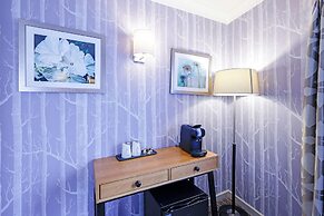 Gloucester Robinswood Hotel by Sunday