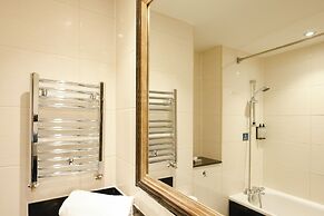 Gloucester Robinswood Hotel by Sunday