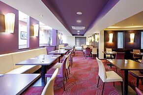Gloucester Robinswood Hotel by Sunday