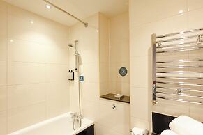 Gloucester Robinswood Hotel by Sunday