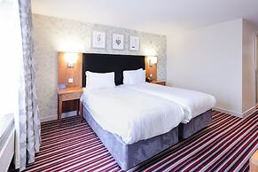 Gloucester Robinswood Hotel by Sunday