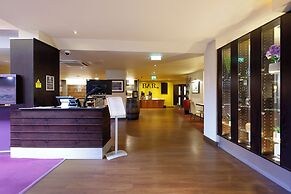 Gloucester Robinswood Hotel by Sunday