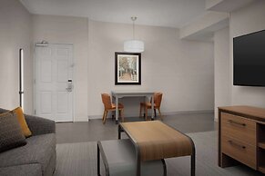 Homewood Suites by Hilton Alexandria / Pentagon South