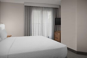 Homewood Suites by Hilton Alexandria / Pentagon South