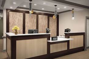 Homewood Suites by Hilton Alexandria / Pentagon South