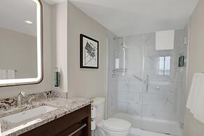 Hilton Arlington National Landing