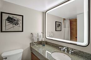 Hilton Arlington National Landing