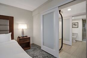 Hilton Arlington National Landing