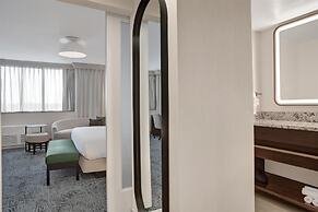 Hilton Arlington National Landing