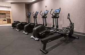 Hilton Arlington National Landing