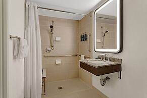 Hilton Arlington National Landing