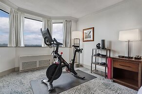 Hilton Arlington National Landing