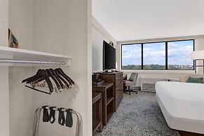 Hilton Arlington National Landing