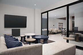 Hilton Arlington National Landing