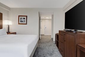 Hilton Arlington National Landing