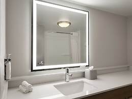 Holiday Inn Express Indianapolis Airport by IHG