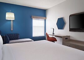 Holiday Inn Express Indianapolis Airport by IHG