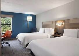 Holiday Inn Express Indianapolis Airport by IHG