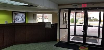 Super 8 by Wyndham Ruther Glen Kings Dominion Area